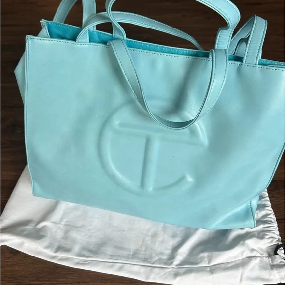 TELFAR Vegan leather medium tote - Picture 1 of 4